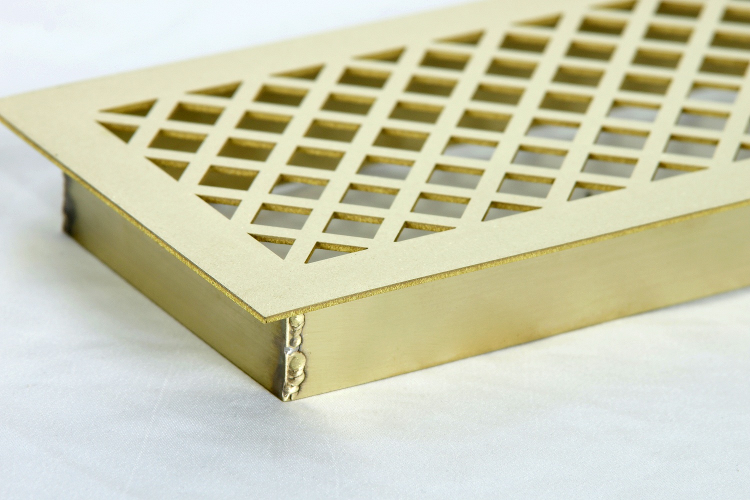 Декоративные решётки из латуни