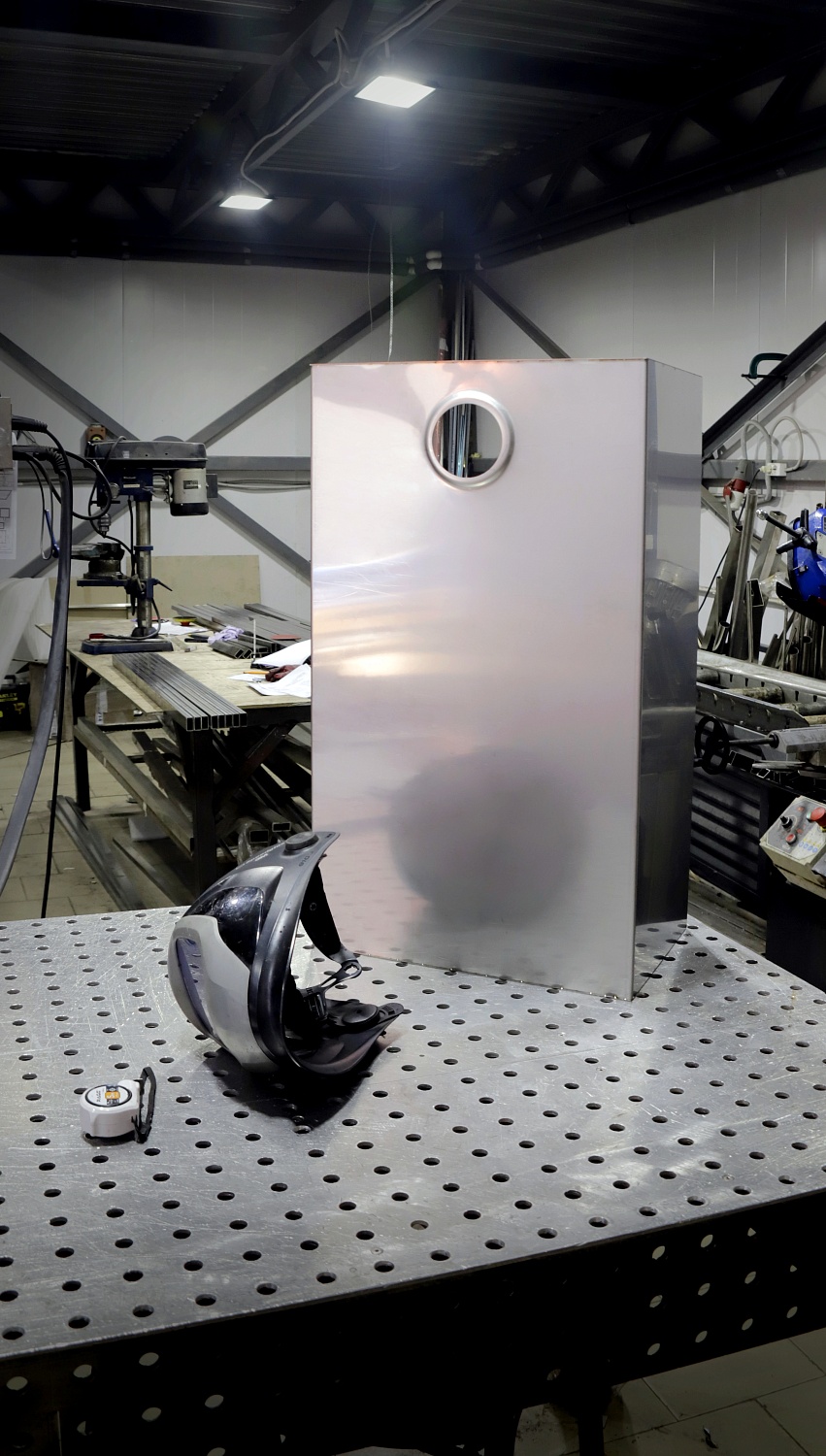 Баки и ёмкости из нержавеющей стали